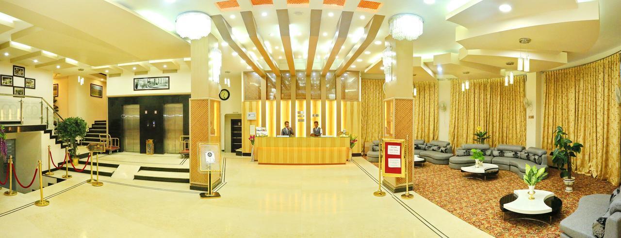 Hotel Asian Park Srīnagar Екстериор снимка