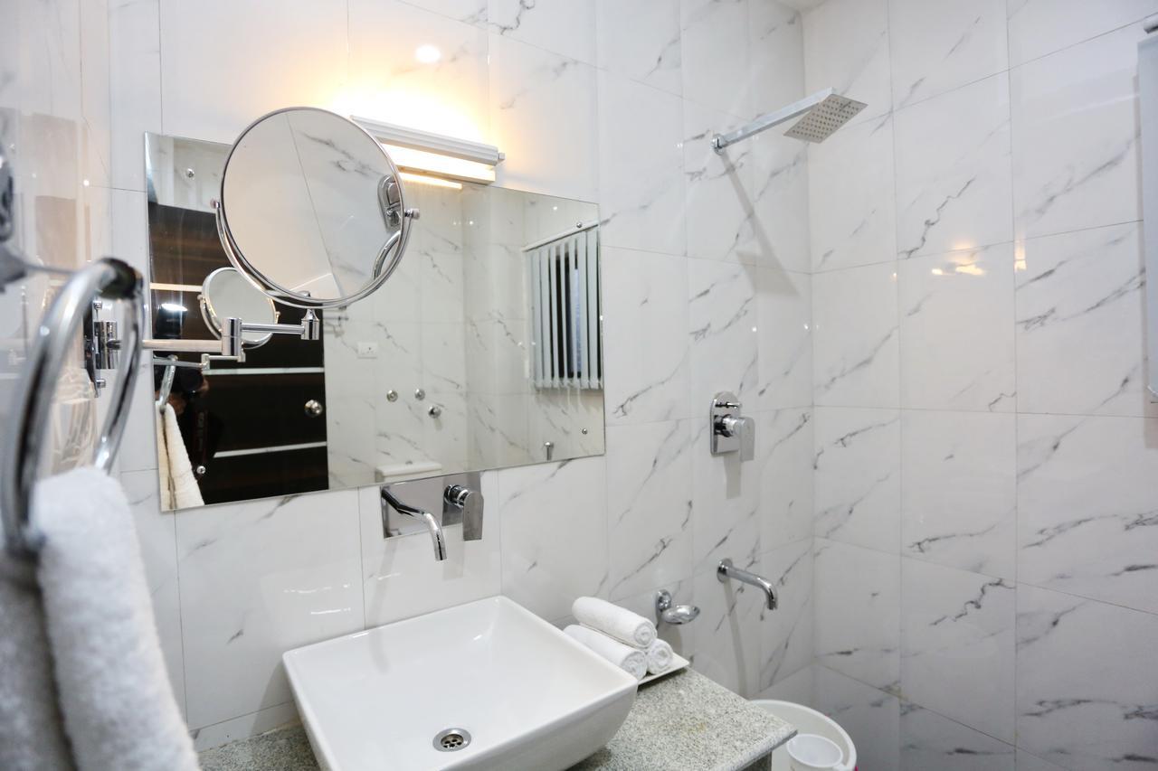 Hotel Asian Park Srīnagar Екстериор снимка